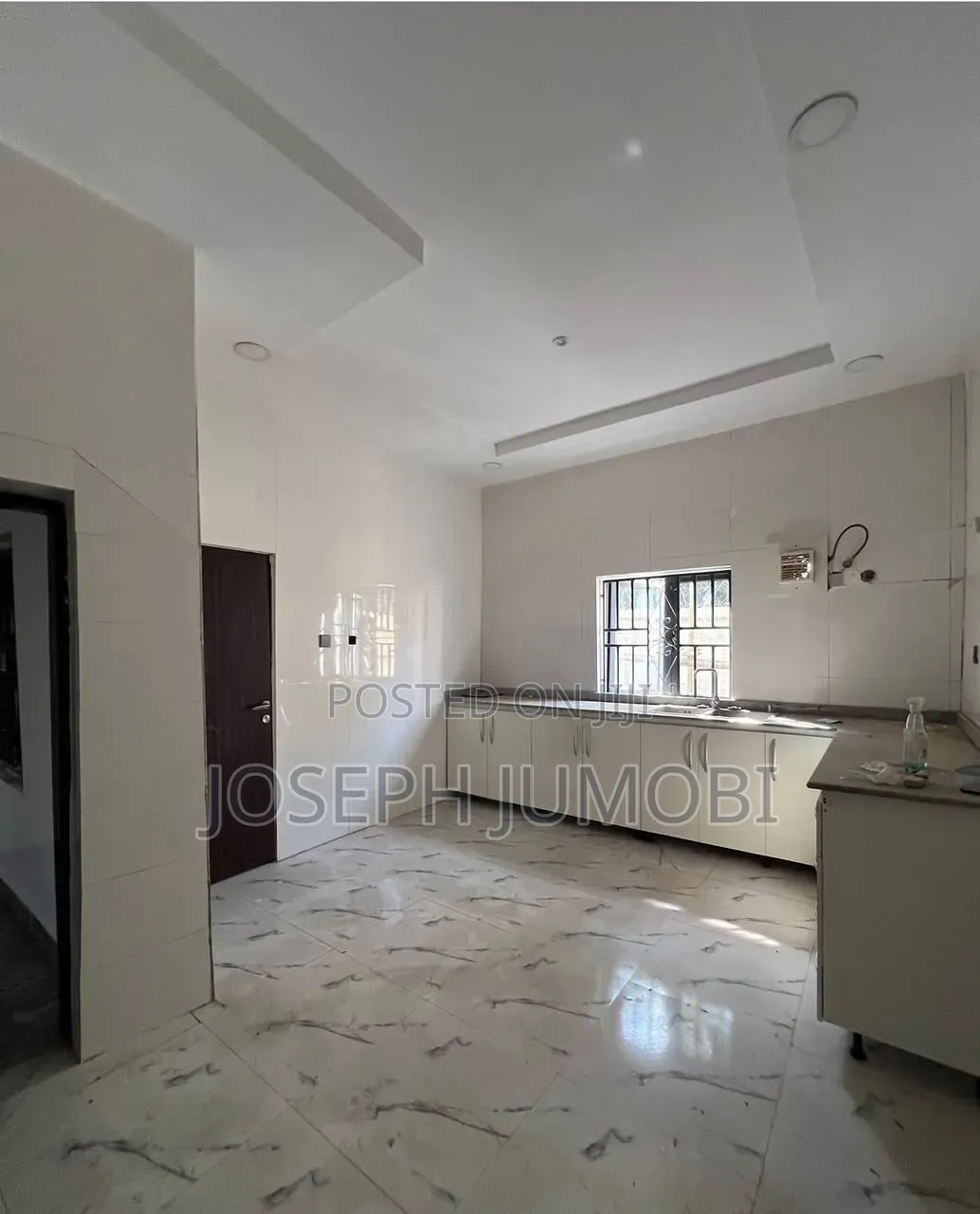 4bdrm Townhouse / Terrace in Katampe (Main) for rent