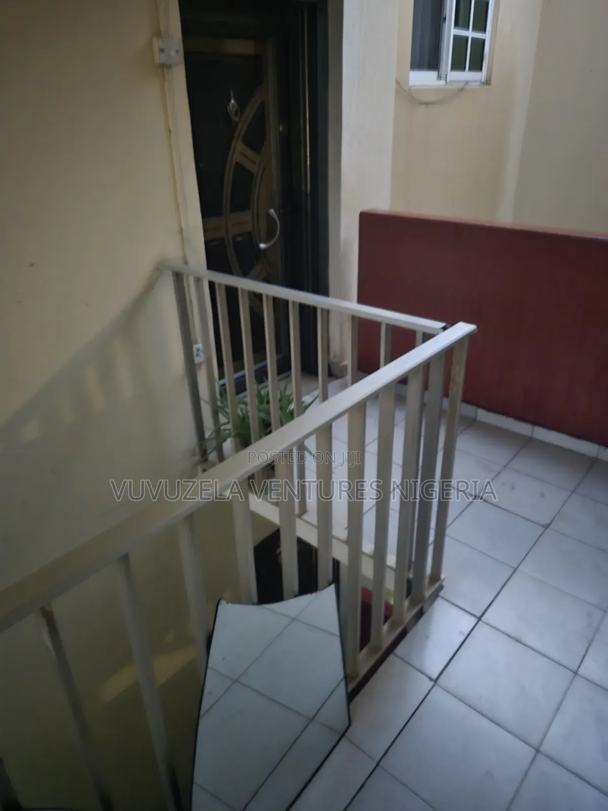 Furnished 3bdrm Block of Flats in Fcda Quarters , for sale