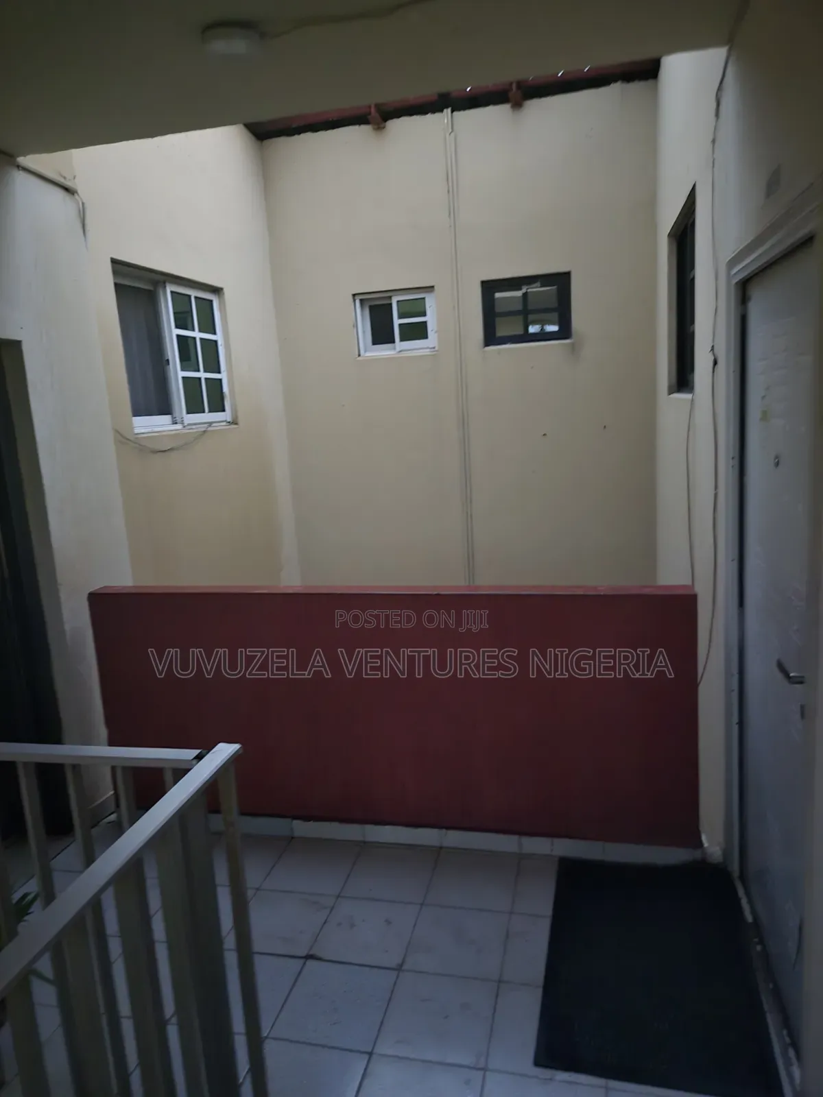 Furnished 3bdrm Block of Flats in Fcda Quarters , for sale
