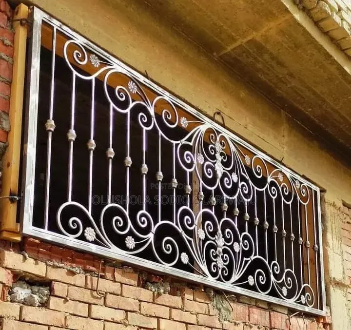 Premium Window Burglaries | 5 Modern Designs at Kalipha Wels