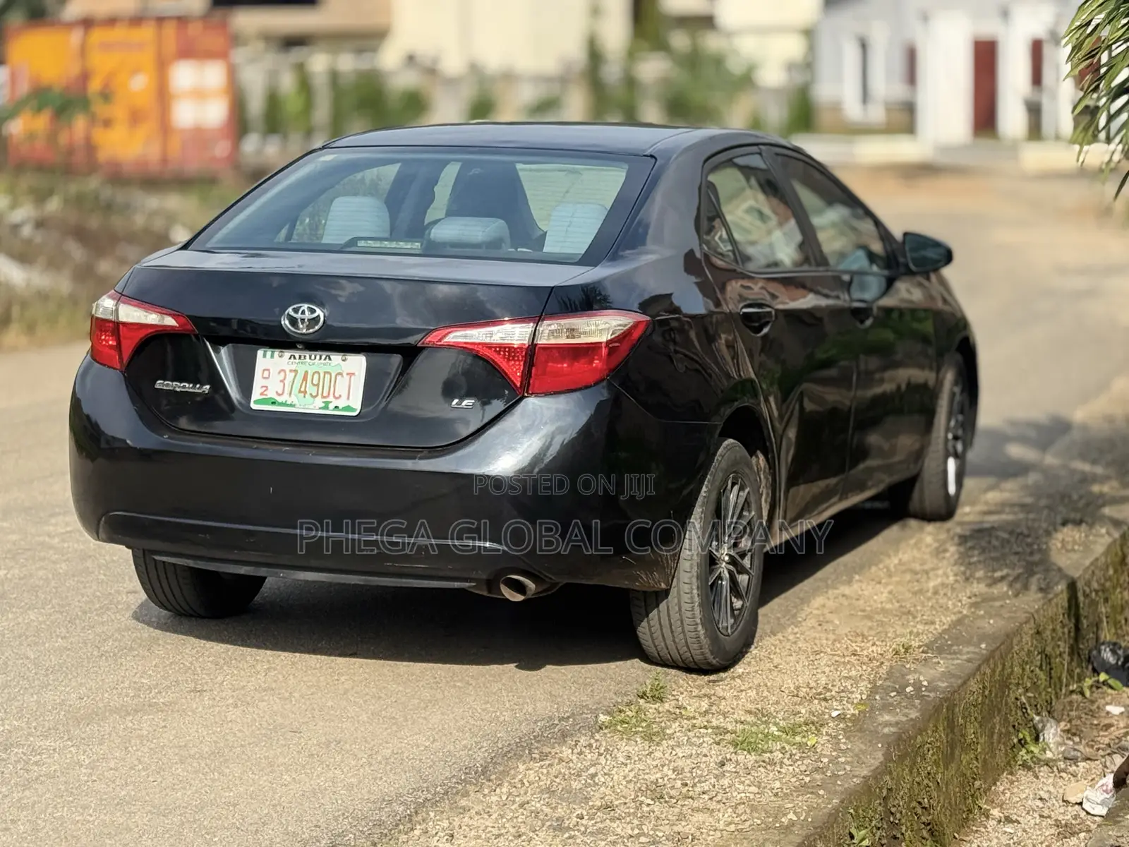 Toyota Corolla LE 4dr Sedan (1.8L 4cyl CVT) 2015 Black