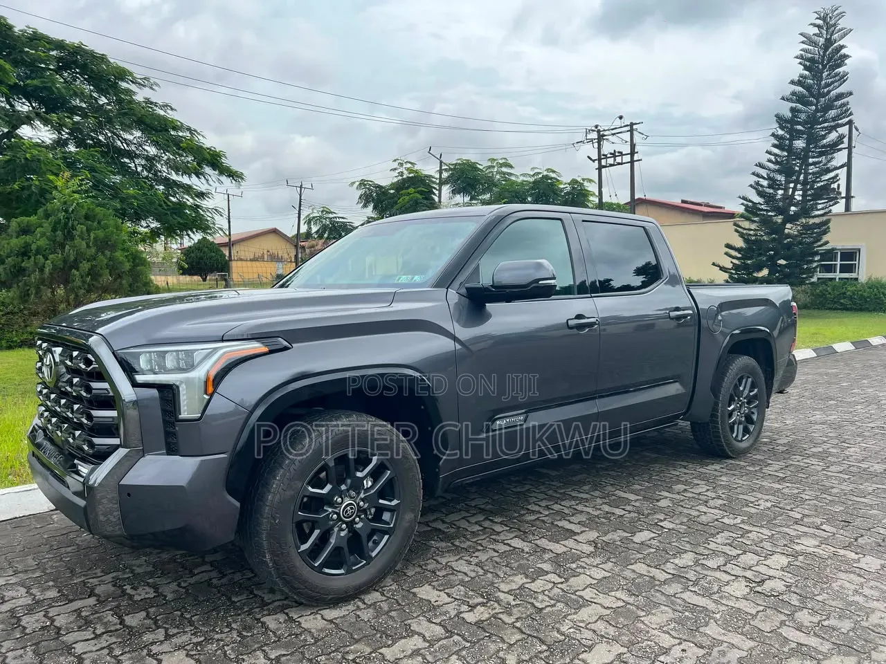 Toyota Tundra Platinum 2022 Gray