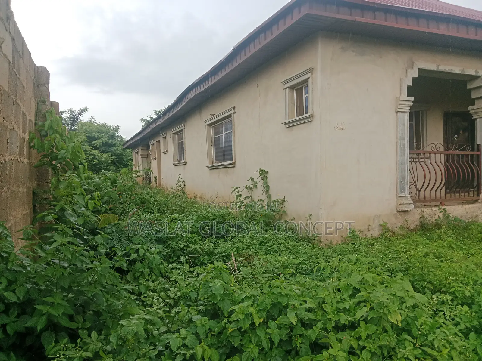 2bdrm Bungalow in Lakanre, Osogbo for sale