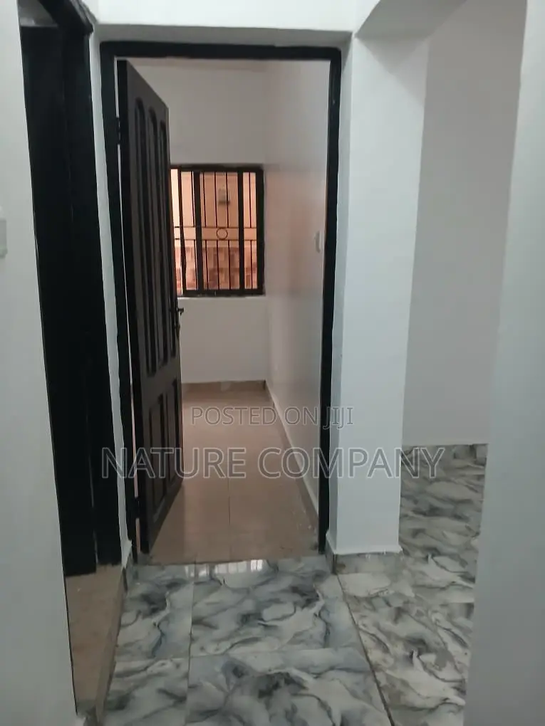 3bdrm Block of Flats in Magodo Isheri for rent