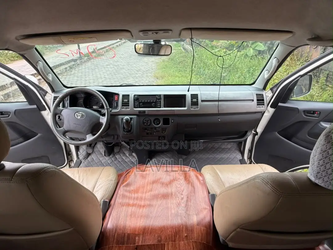 Toyota Harrier 2012 White