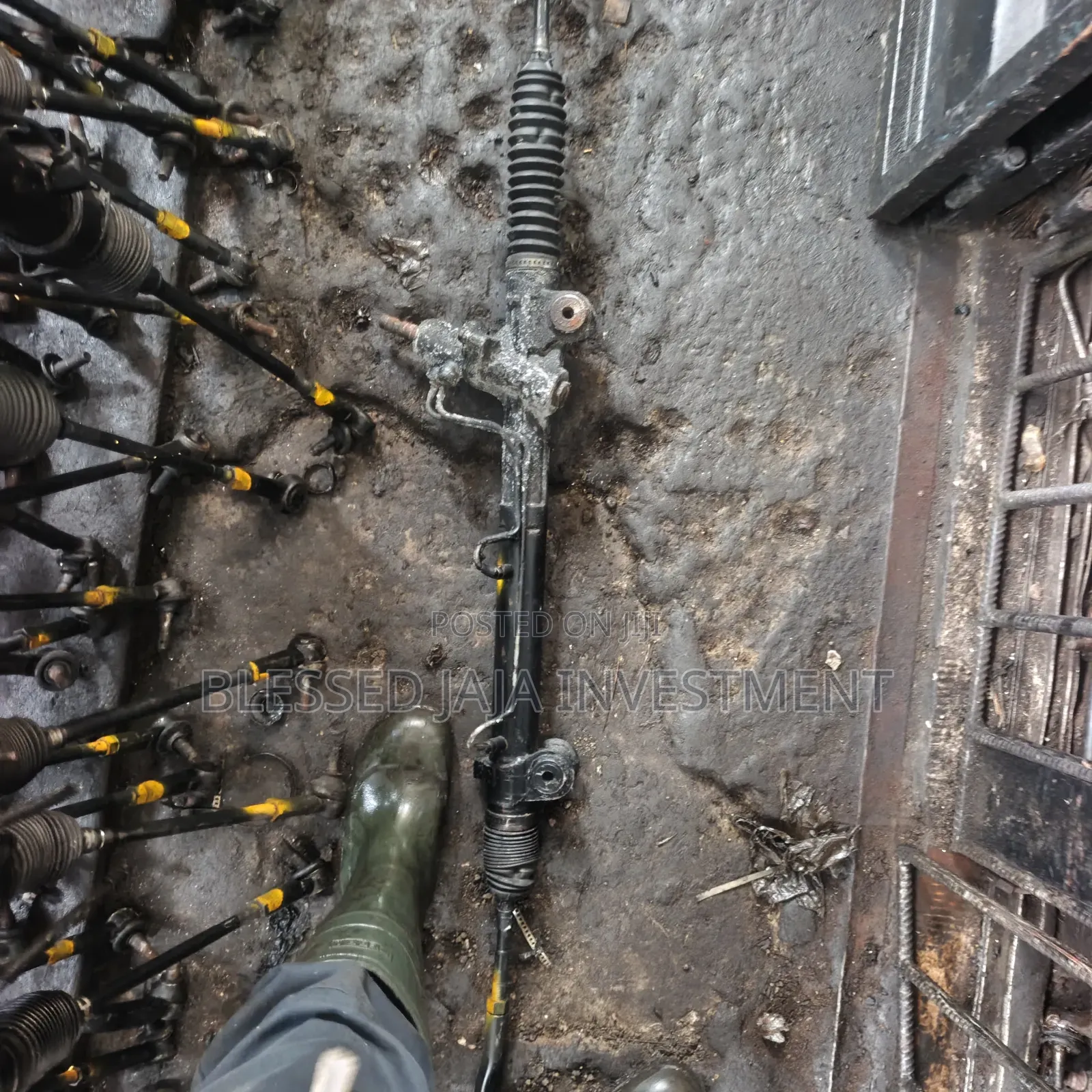 Steering Rack for Toyota Seinna 2005