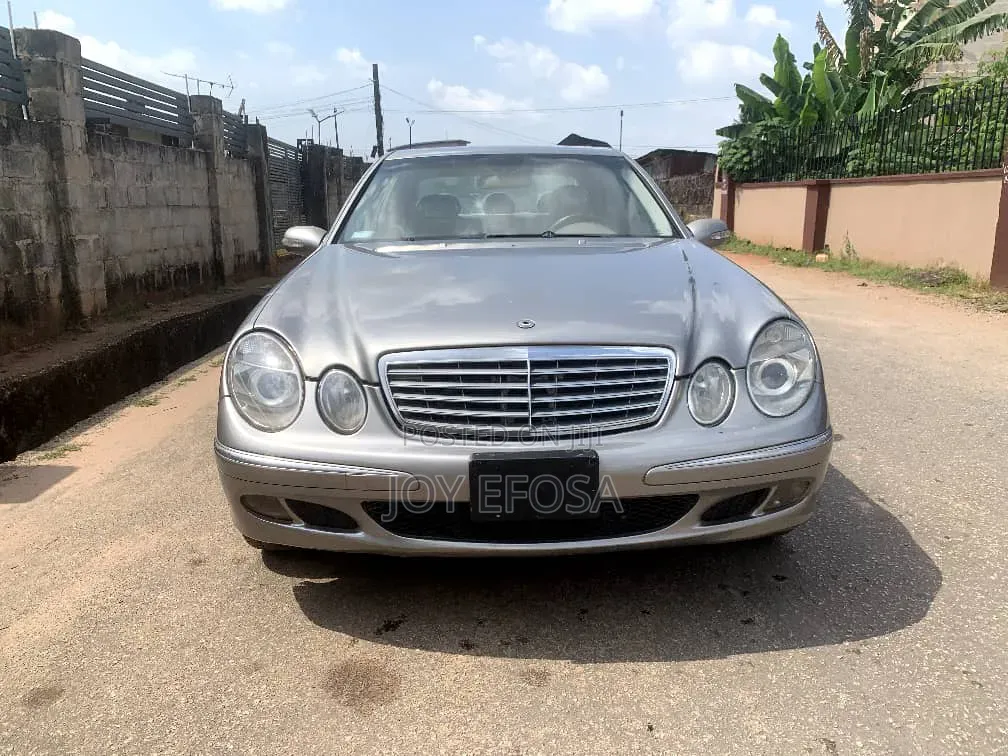 Mercedes-Benz E350 2005 Gray