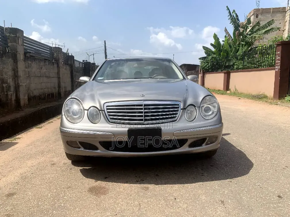 Mercedes-Benz E350 2005 Gray