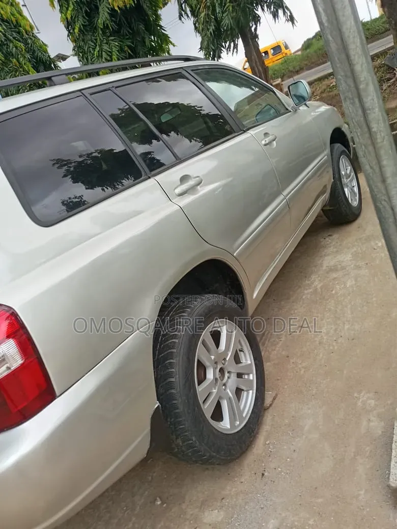 Toyota Highlander 2004 Silver