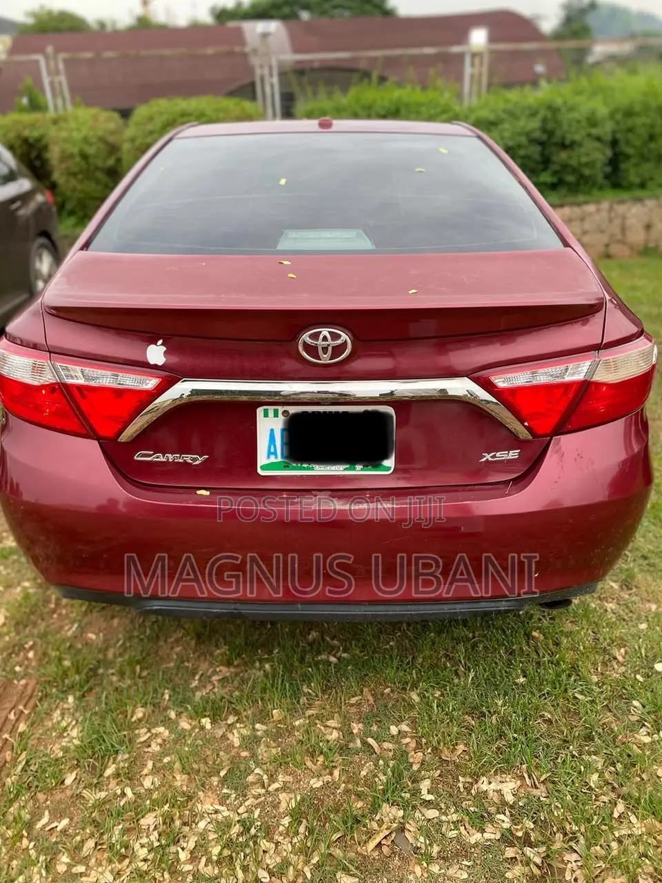 Toyota Camry XSE 4dr Sedan (2.5L 4cyl 6A) 2017 Red
