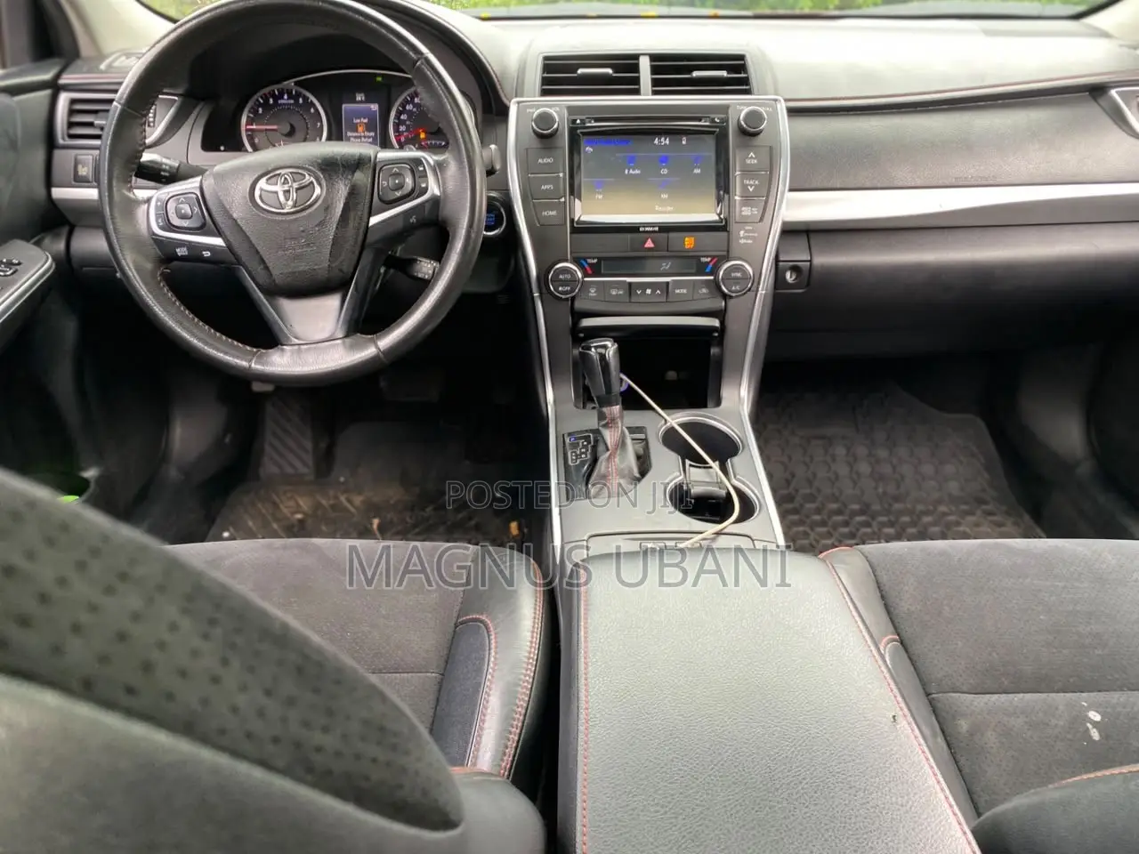 Toyota Camry XSE 4dr Sedan (2.5L 4cyl 6A) 2017 Red