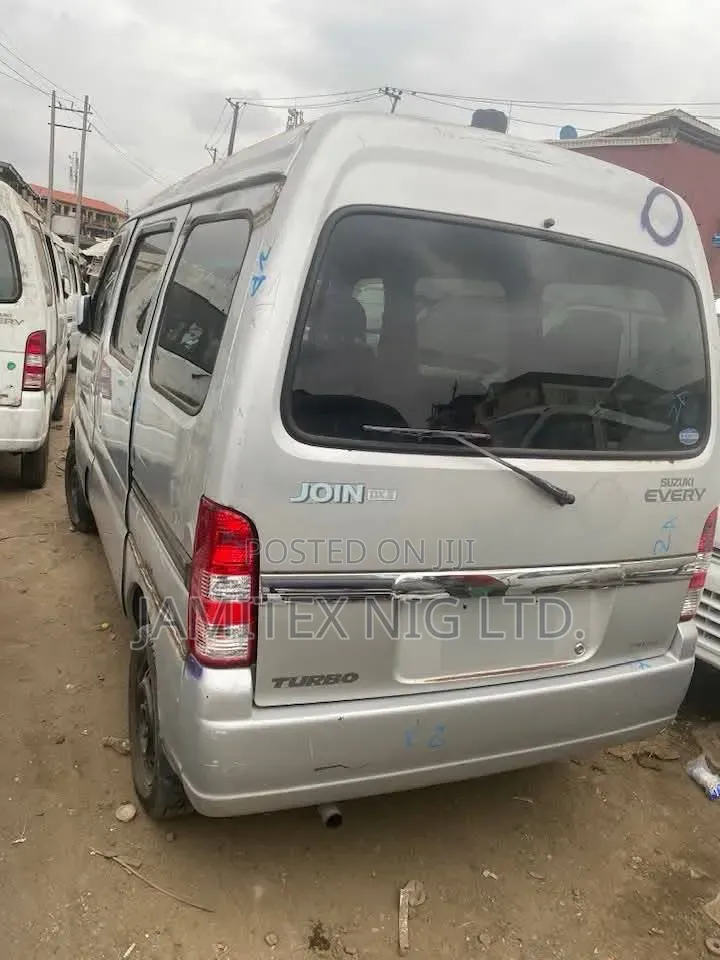 Suzuki Every 2005 Silver