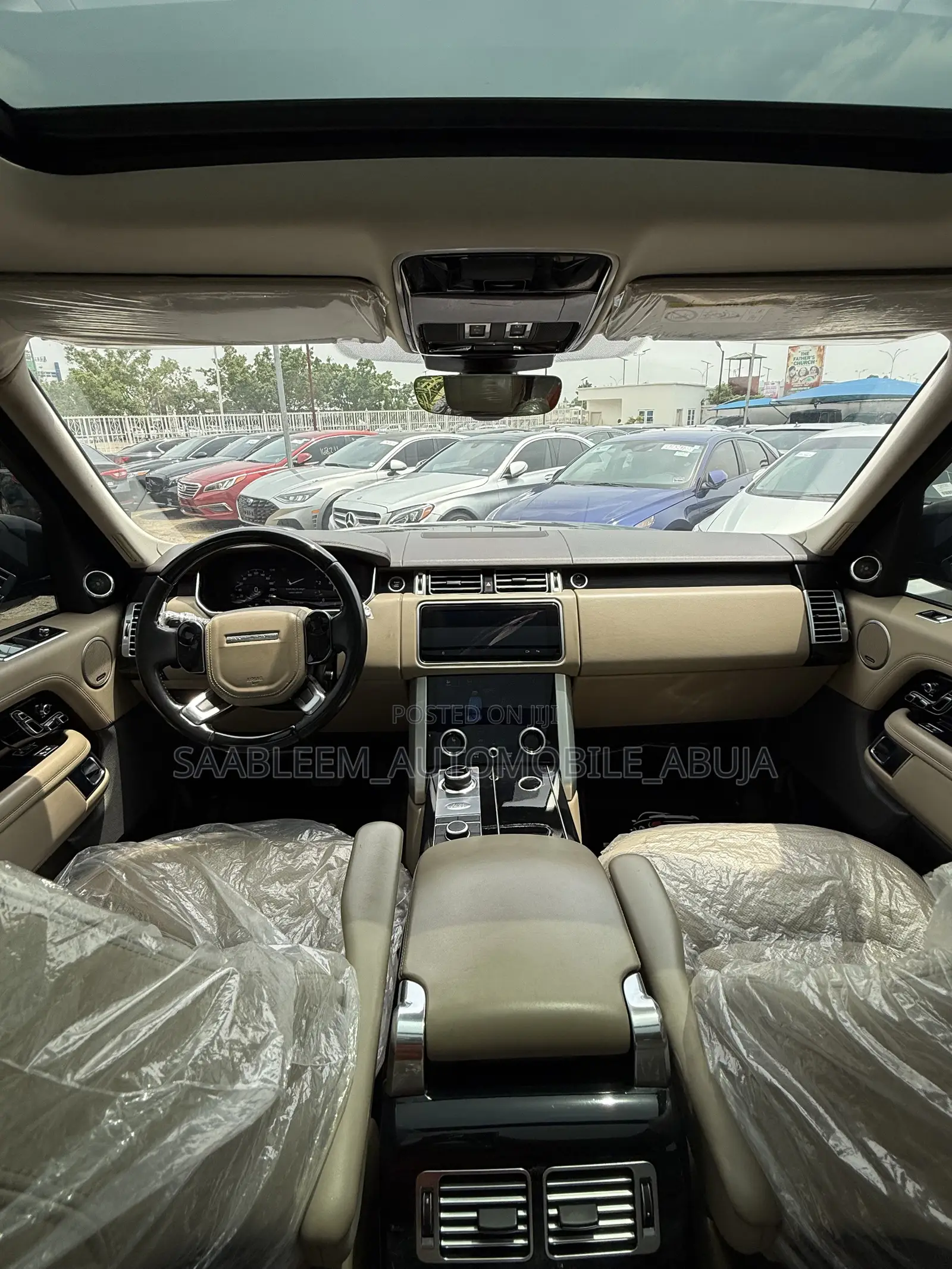 Land Rover Range Rover Vogue 2019 Black