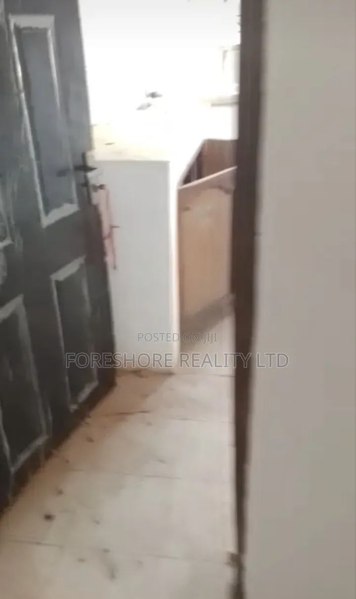 2bdrm Apartment in Anifowose, Obafemi Awolowo Way for rent