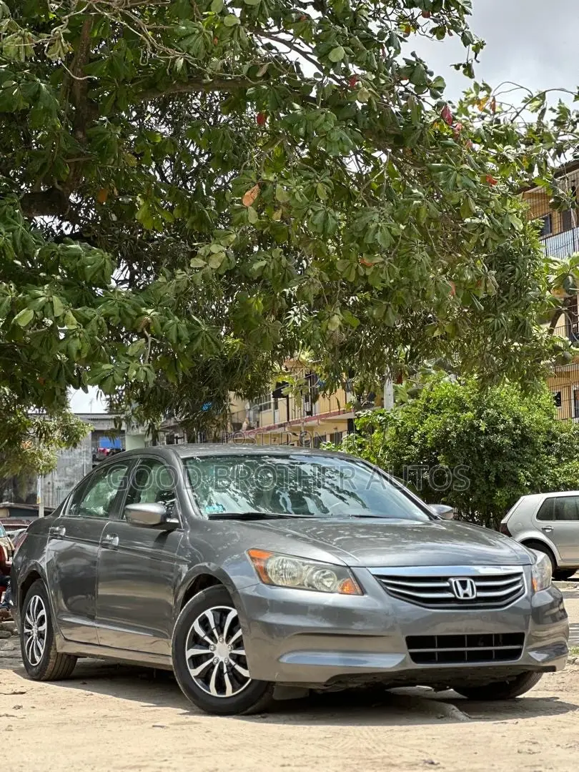 Honda Accord 2012 Gray