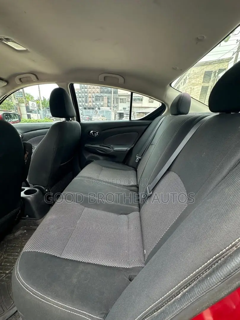 Nissan Versa 2014 Red