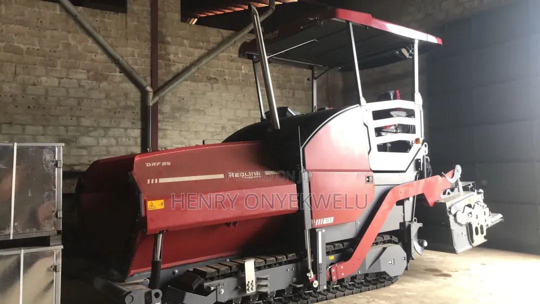 Asphalt Paver