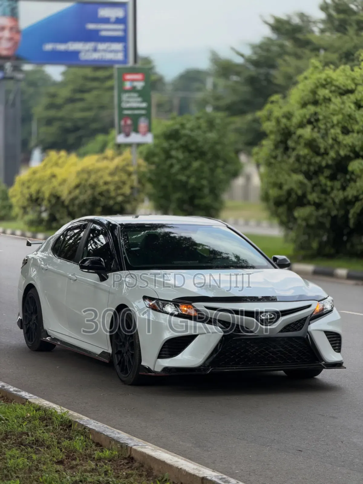 Toyota Camry 2024 White