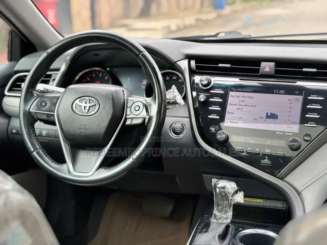 Toyota Camry XSE FWD 2020 Red