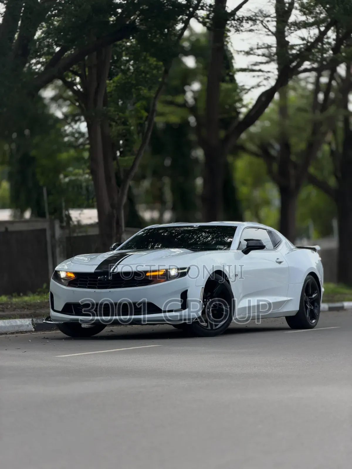 Chevrolet Camaro 2020 White