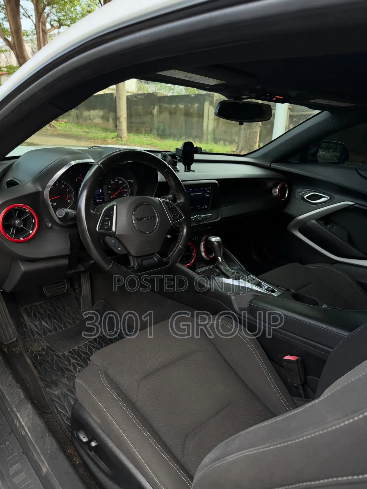 Chevrolet Camaro 2020 White