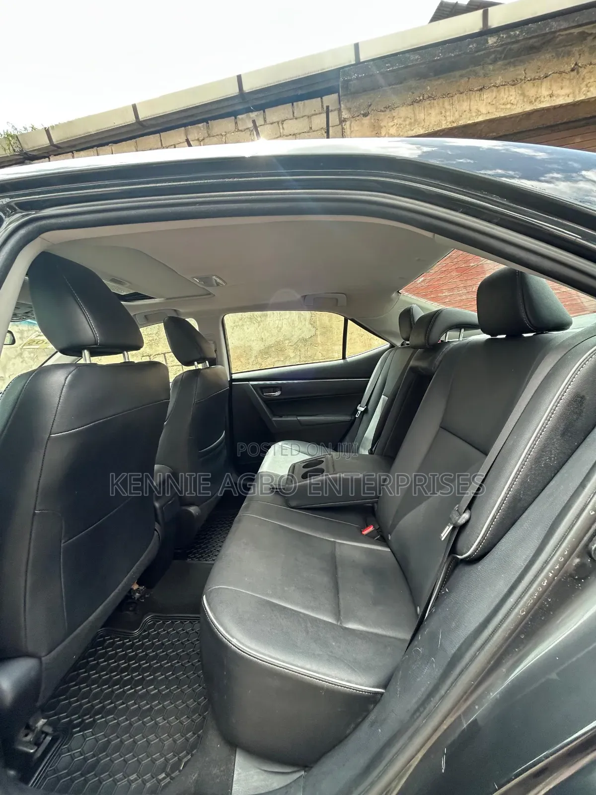 Toyota Corolla S Premium 4dr Sedan (1.8L 4cyl CVT) 2015 Black
