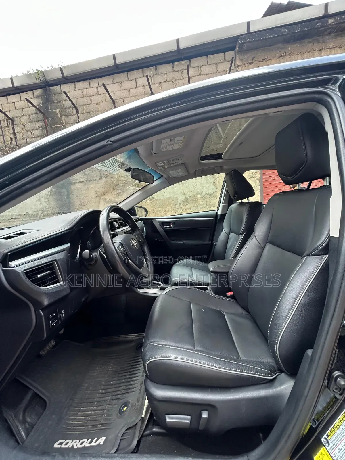 Toyota Corolla S Premium 4dr Sedan (1.8L 4cyl CVT) 2015 Black