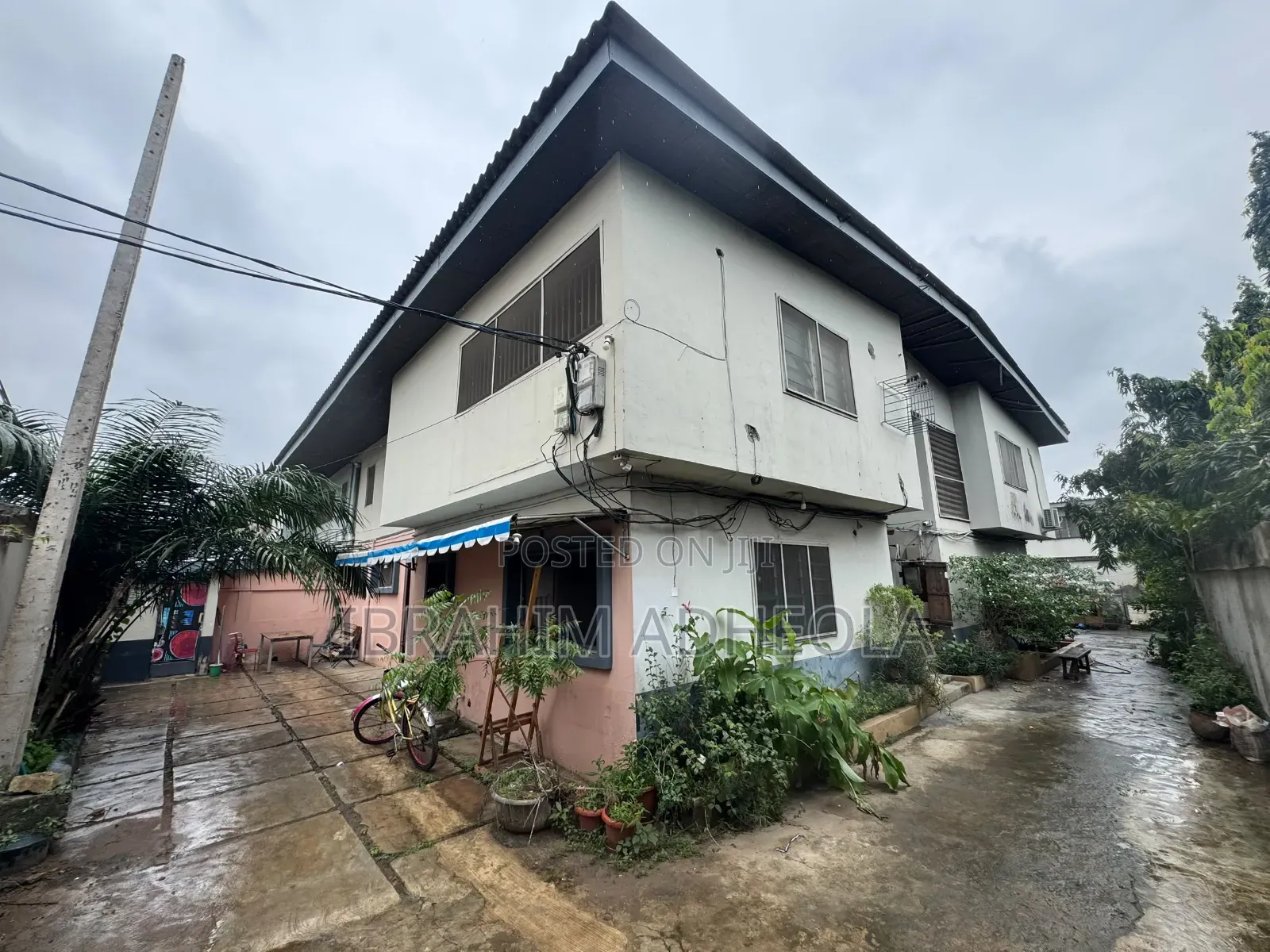 2bdrm Duplex in Ilupeju Industrial Estate for sale