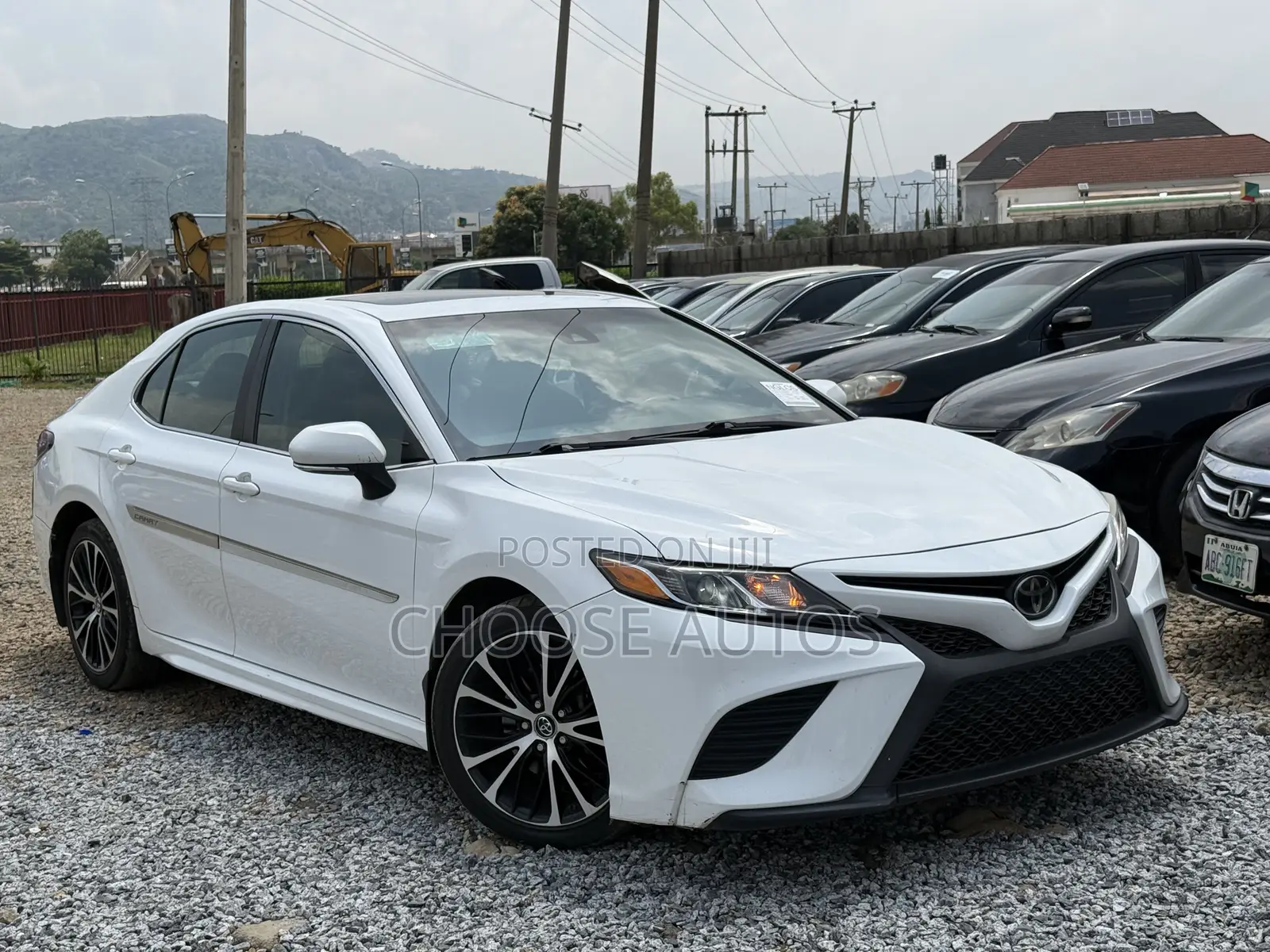 Toyota Camry XSE FWD (2.5L 4cyl 8AM) 2018 White
