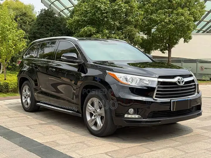 Toyota Highlander 2015 Black
