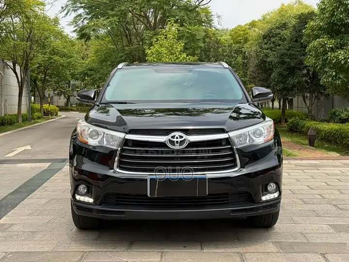 Toyota Highlander 2015 Black
