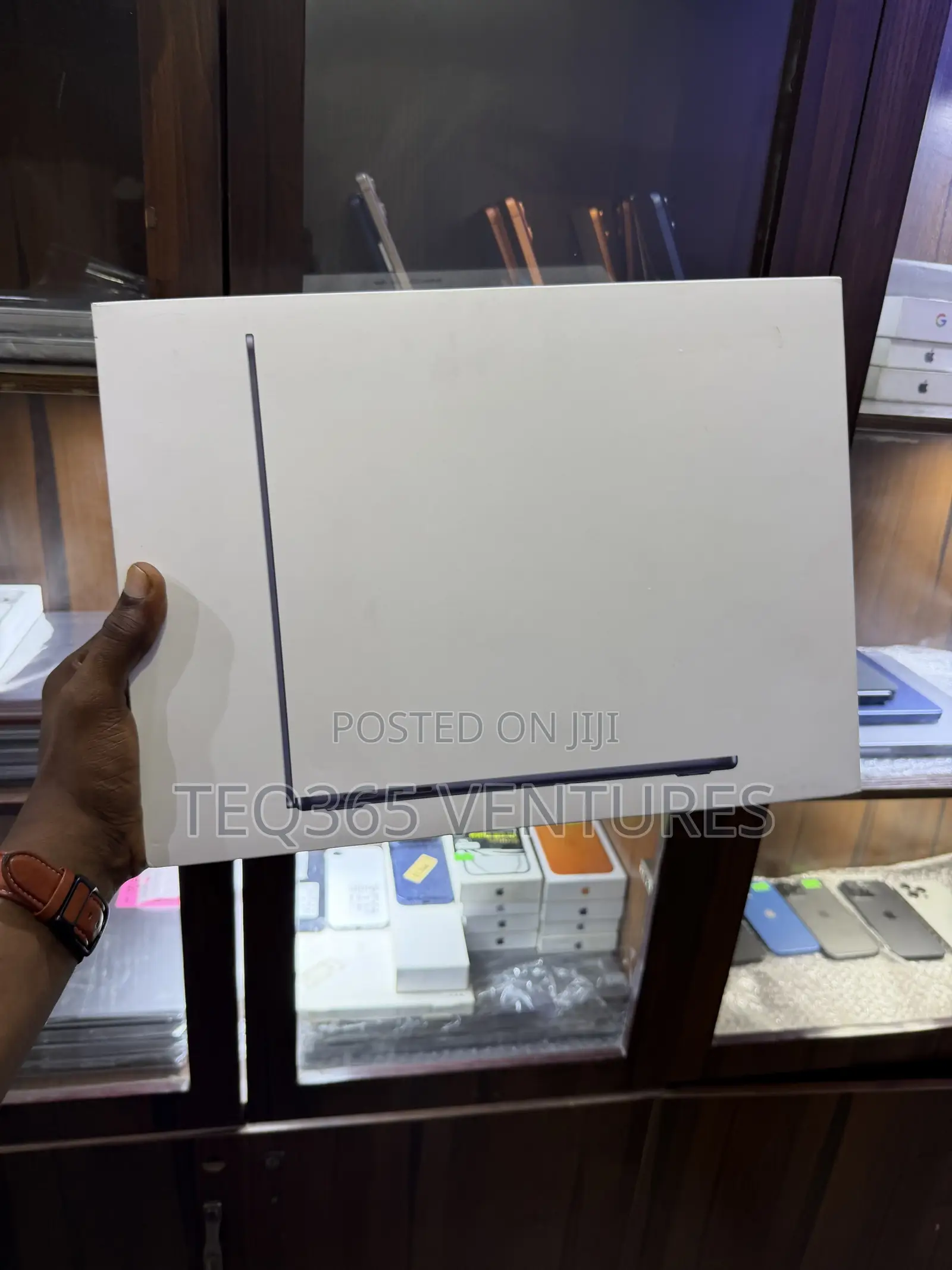 Laptop Apple MacBook Air 2026 M5 24GB Apple M5 SSD 1T