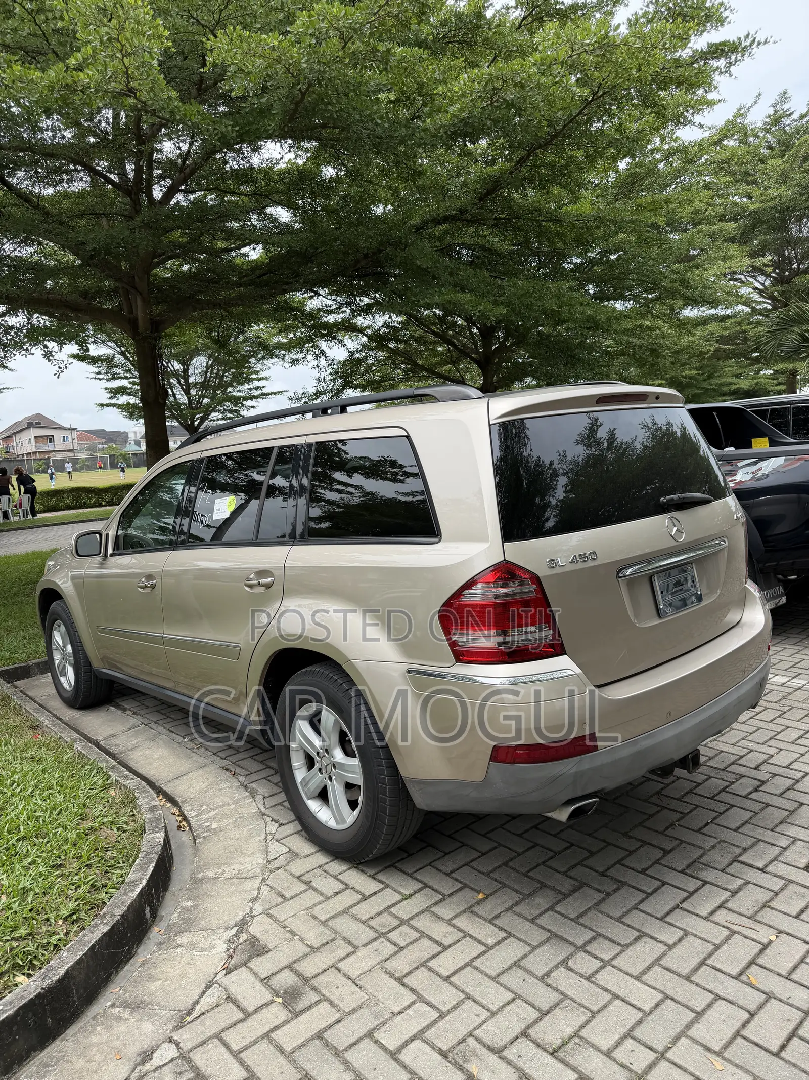 Mercedes-Benz GL-Class GL 450 2007 Gold