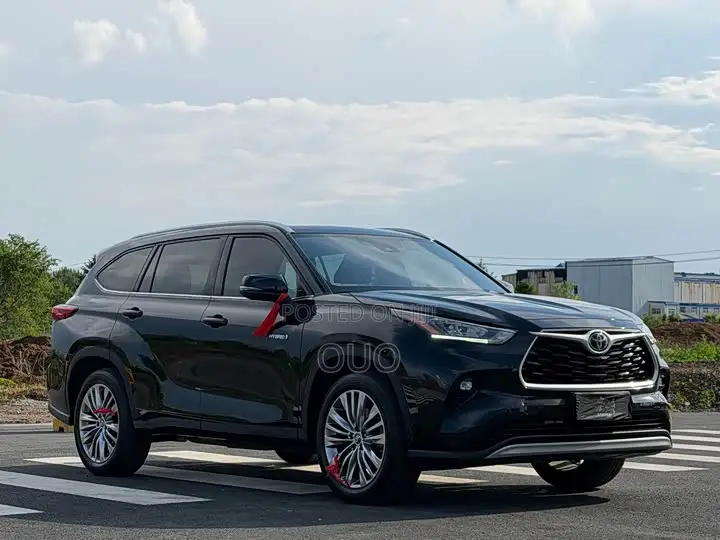 Toyota Highlander 2023 Black