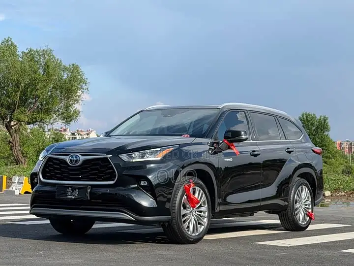 Toyota Highlander 2023 Black