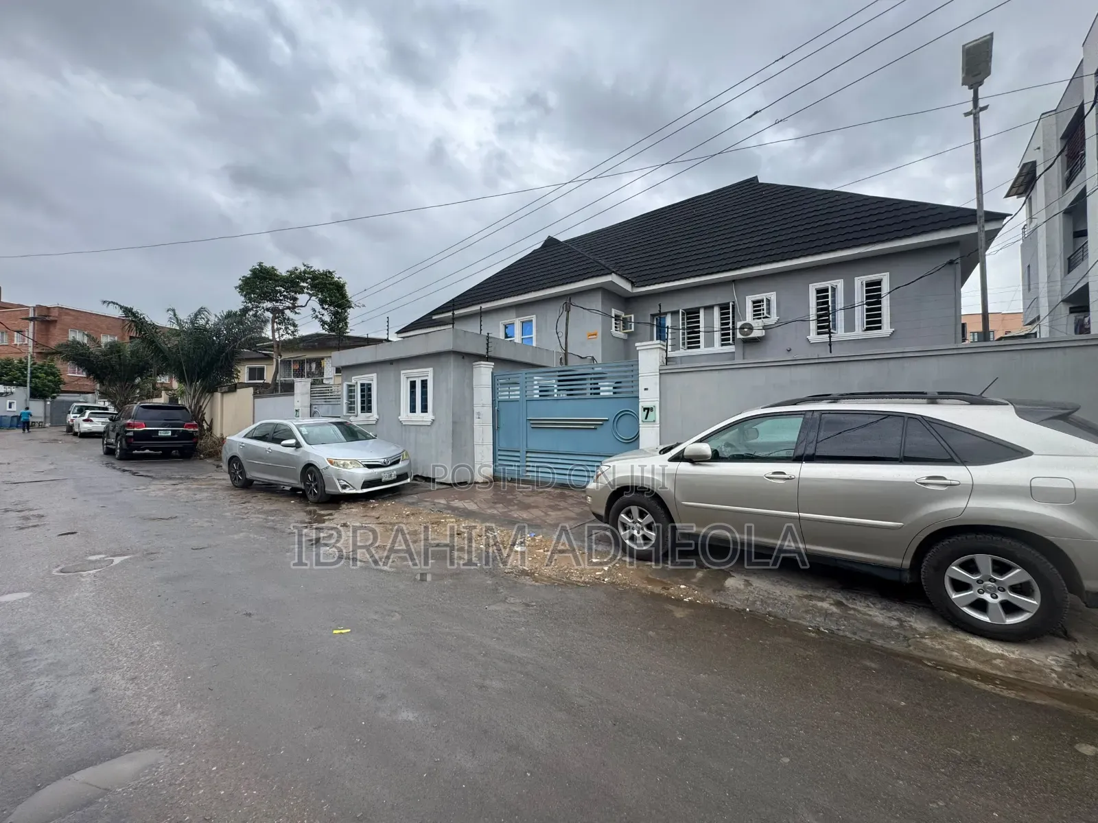 2bdrm Block of Flats in Ilupeju for sale