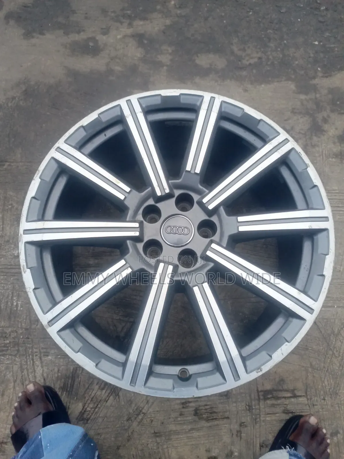 20inches for Audi Sq7 Etron Design in Style Grey and Stainless Color