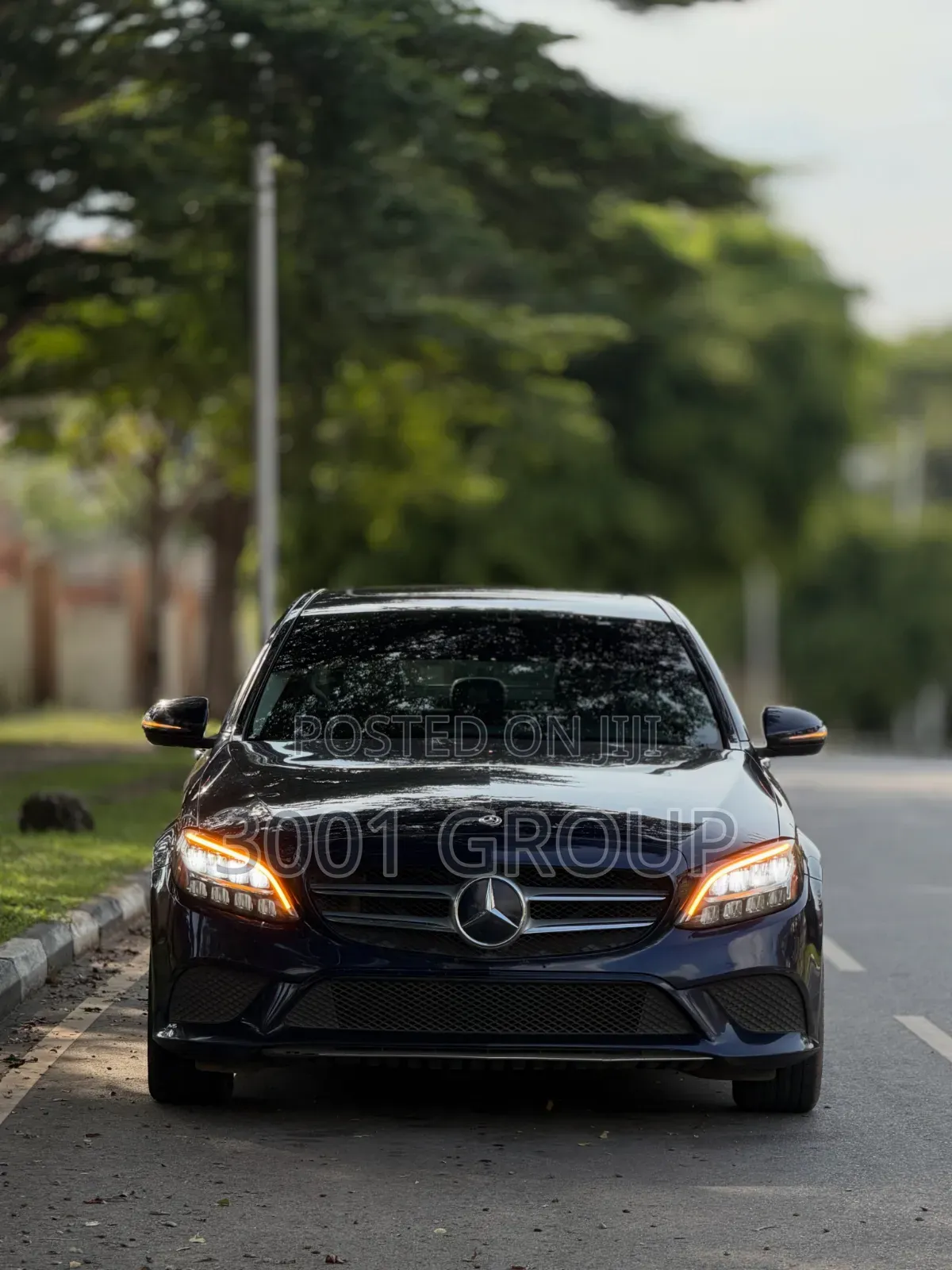 Mercedes-Benz C300 2019 Black