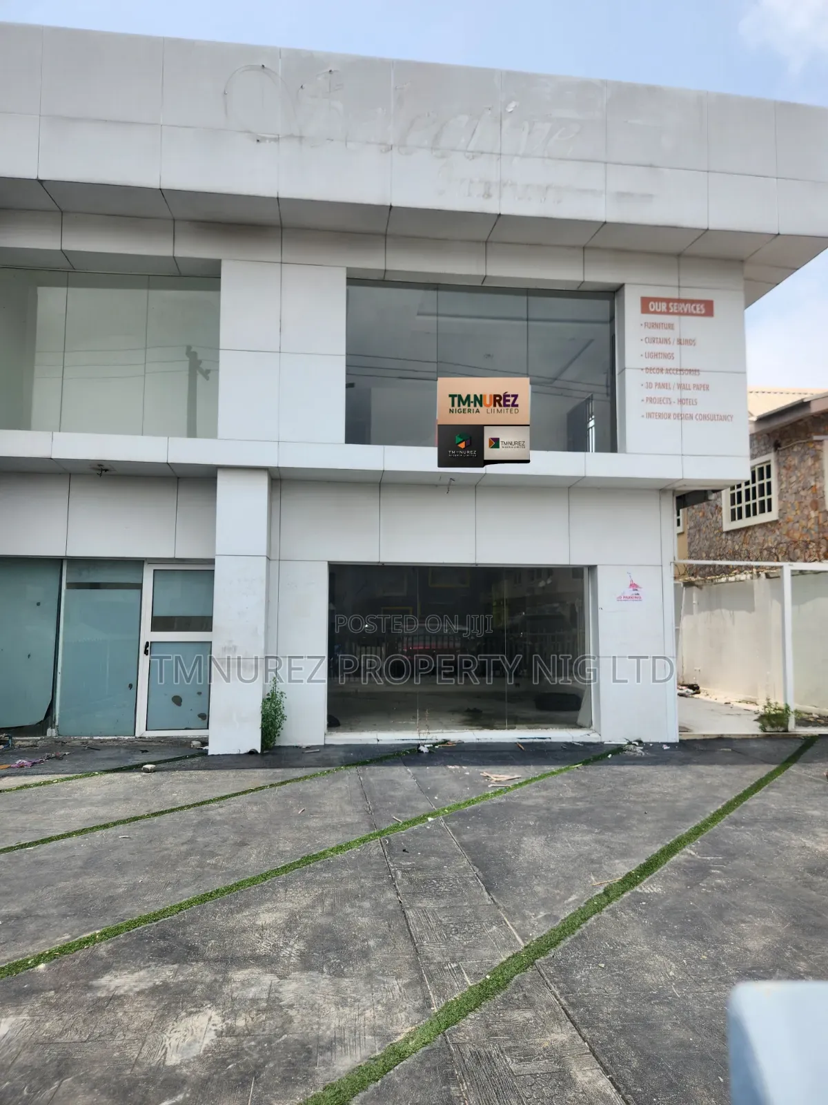 6BEDROOM DUPLEX Comercial Use Fir Rent in a Very Good Place at Lekkki