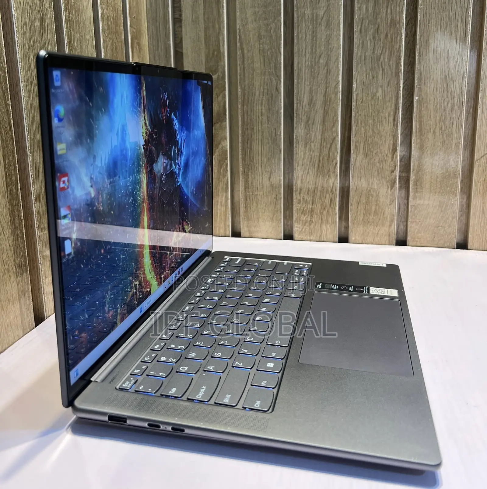 Laptop Lenovo 32GB AMD Ryzen 9 SSD 1T