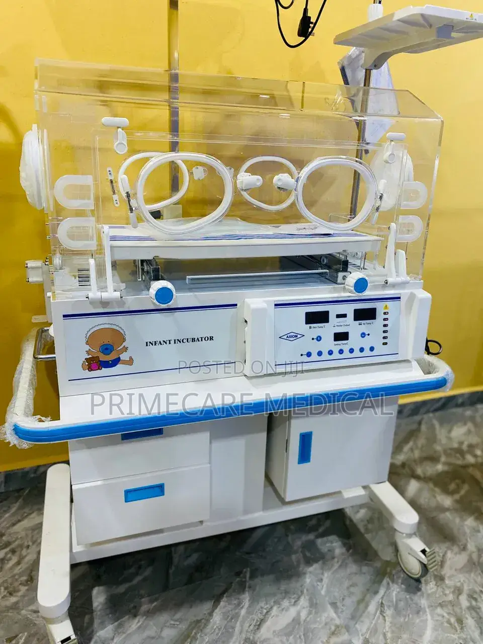 Infant Incubator