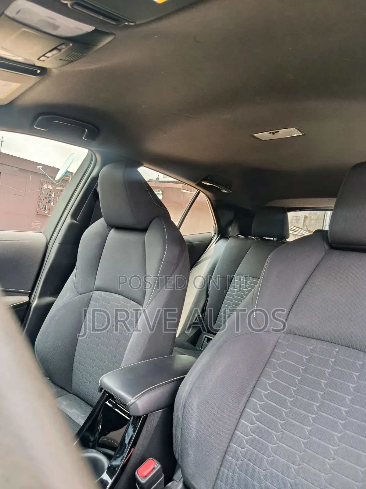 Toyota Corolla SE 2020 Silver