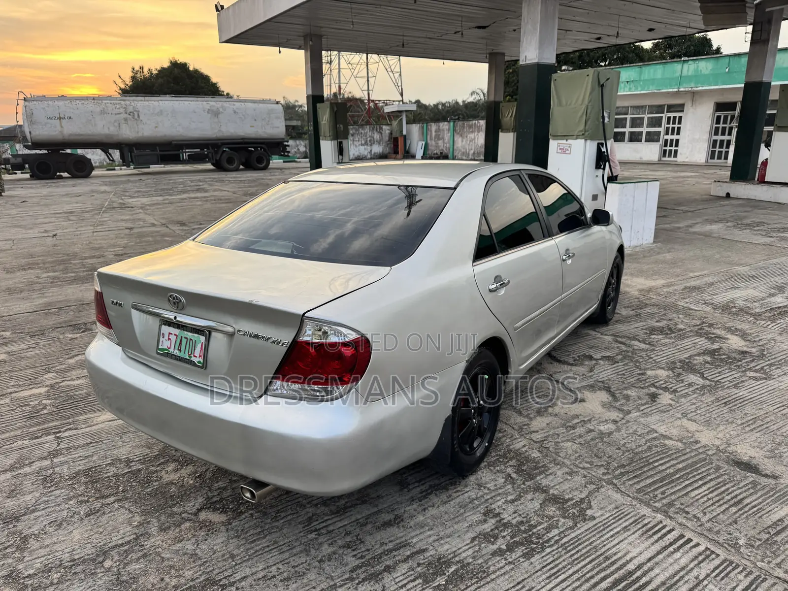 Toyota Camry 2004 Silver