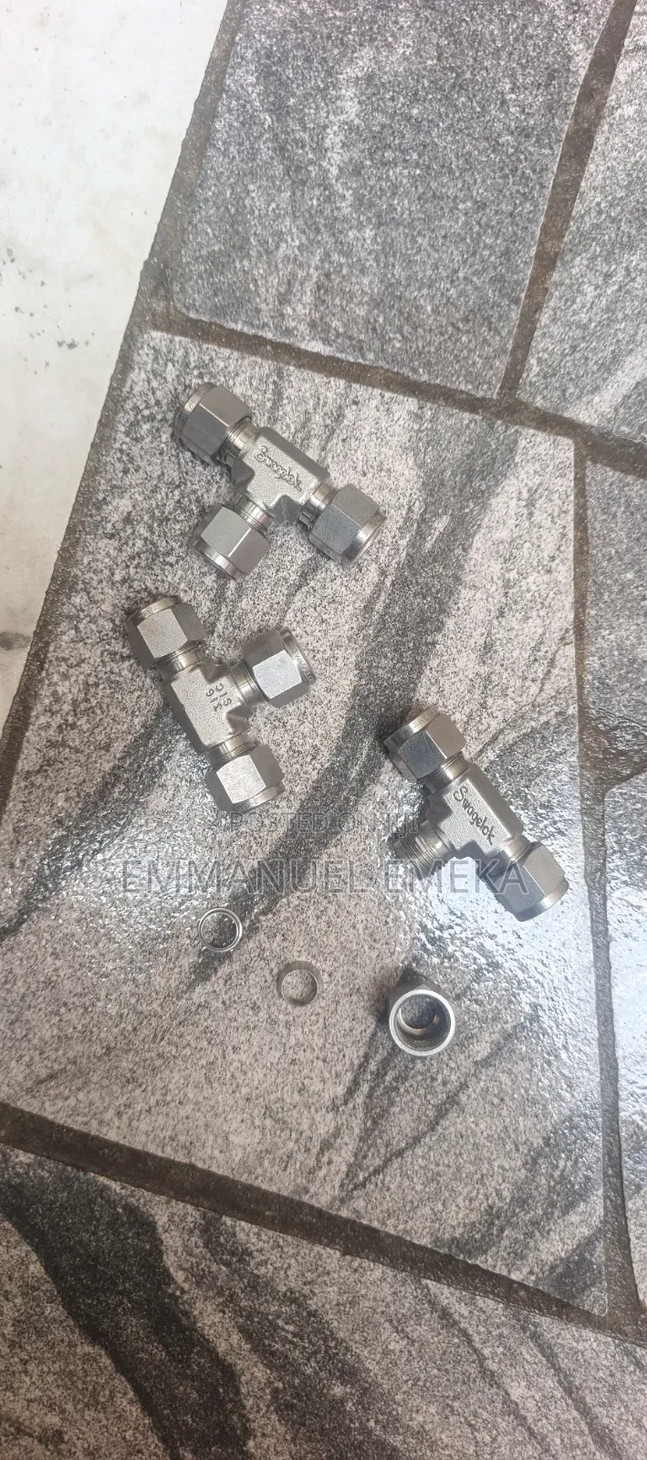 Swagelok 3/8 In, 3-Way Tee Union