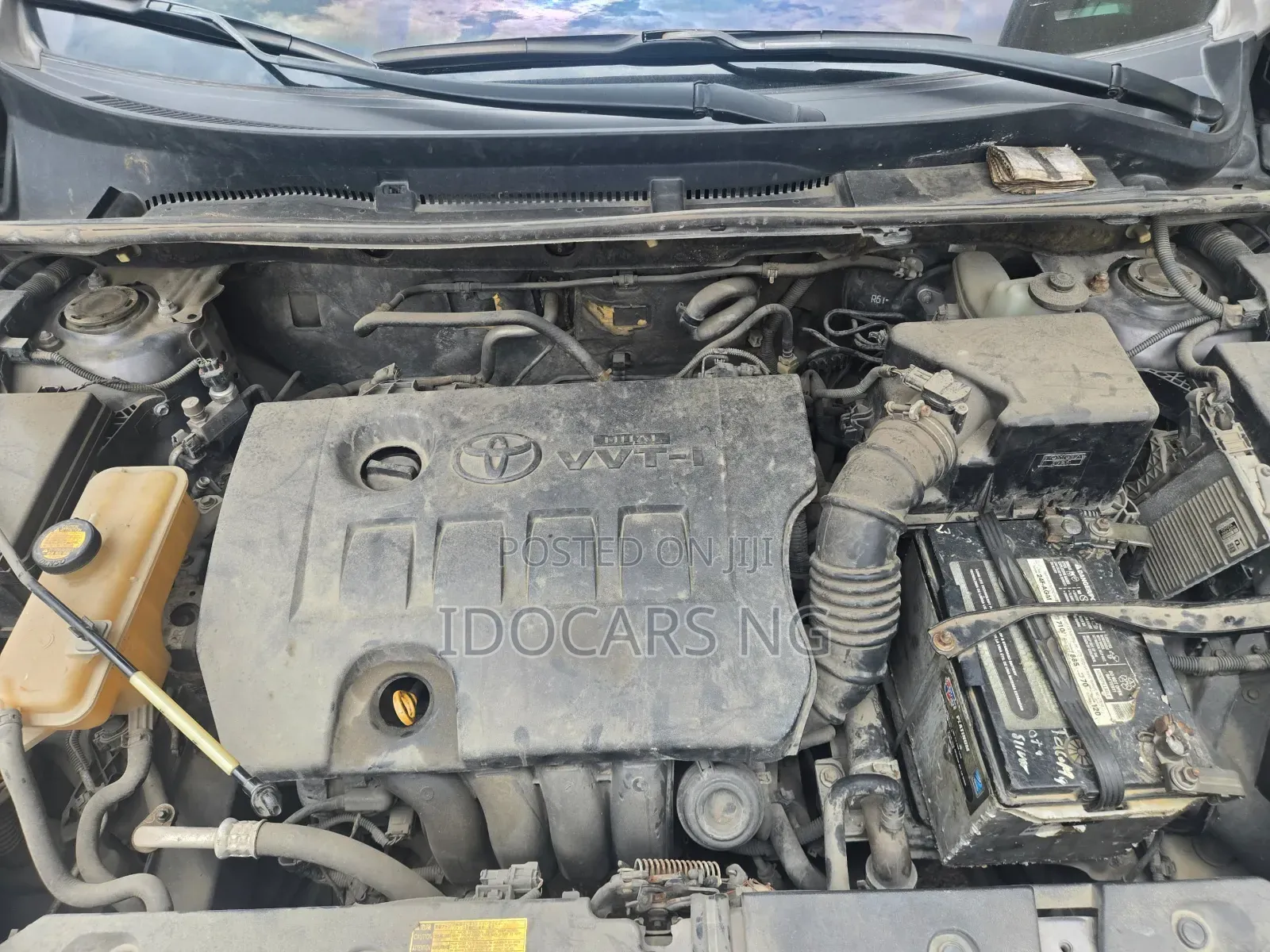 Toyota RAV4 XLE 4dr SUV AWD (2.5L 4cyl 6A) 2014 Gray