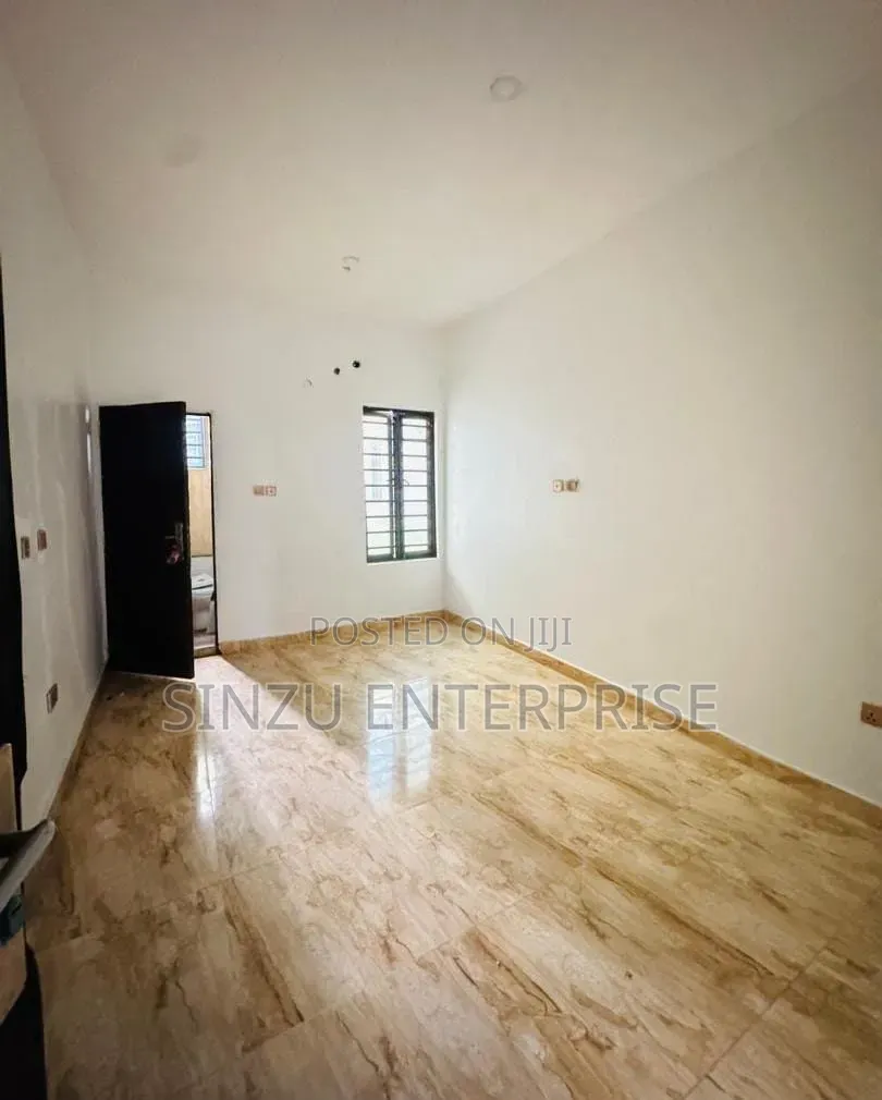 1bdrm Shared Apartment in Lcc, Chevron for rent