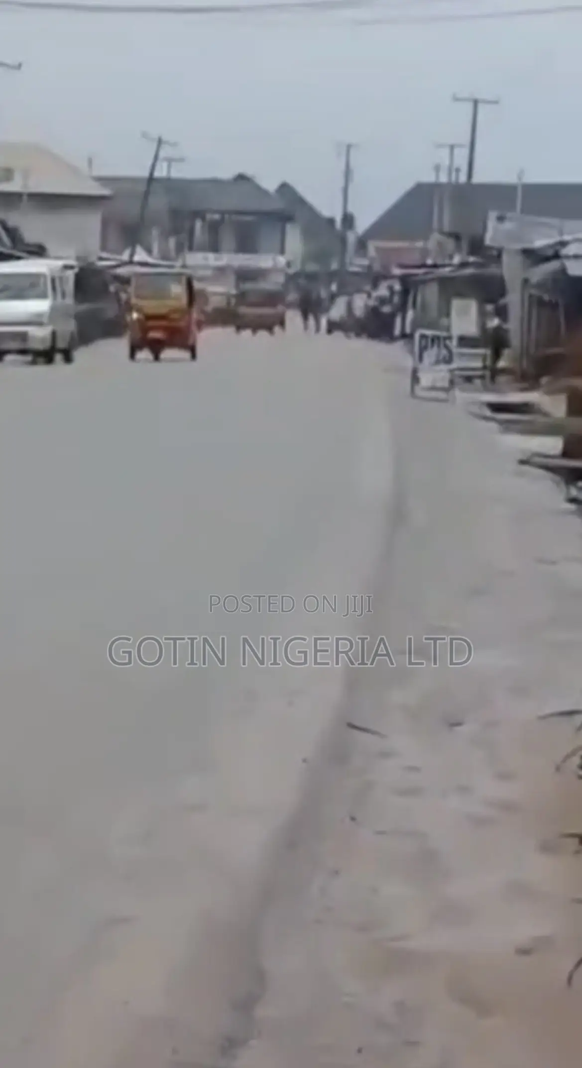100ft × 200ft Commercial Land for Sale on Ogunmwenyin Tarred Road