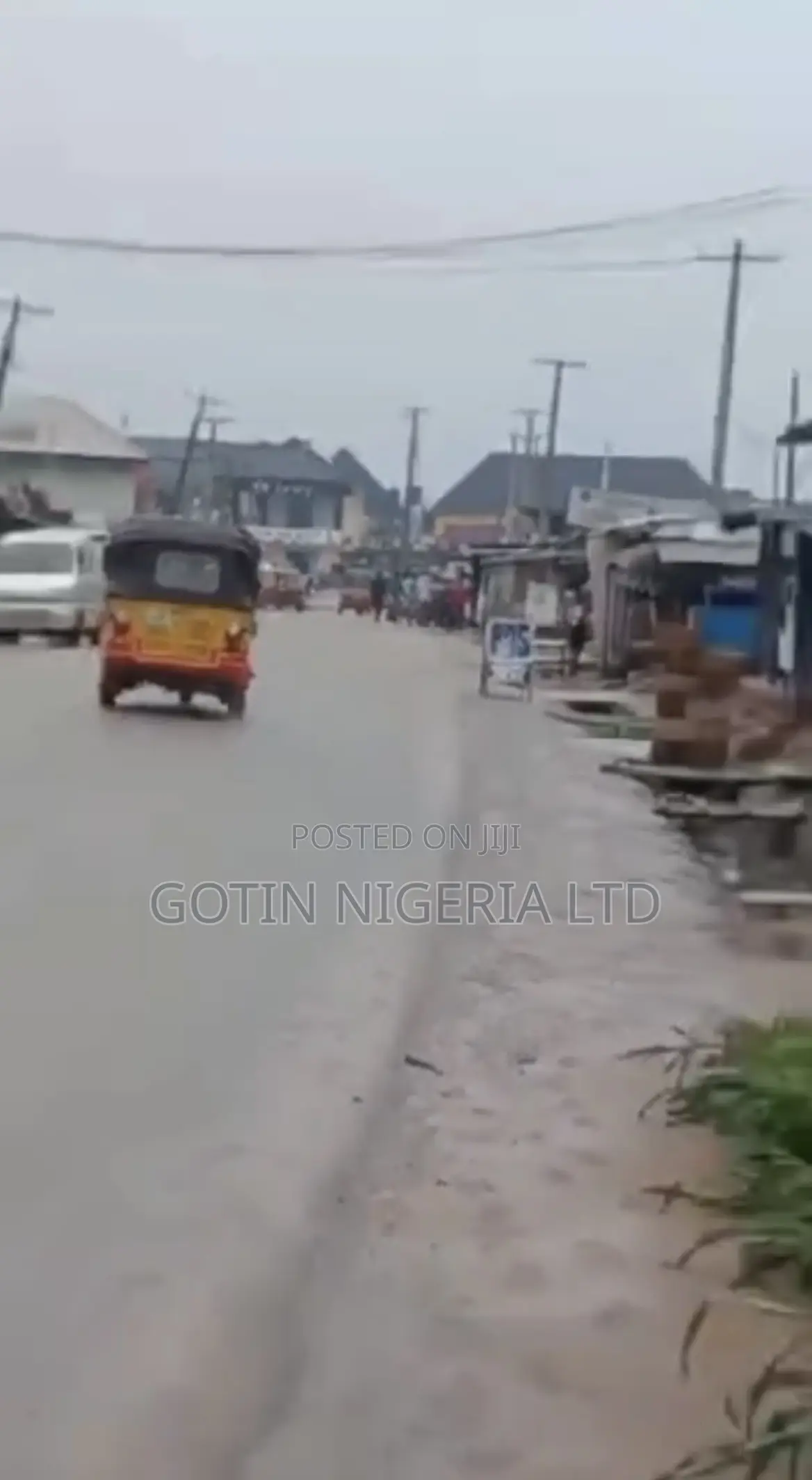 100ft × 200ft Commercial Land for Sale on Ogunmwenyin Tarred Road