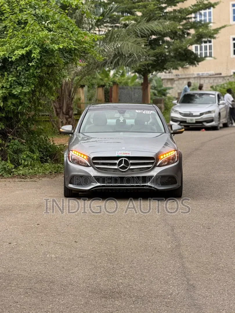 Mercedes-Benz C300 2015 Gray