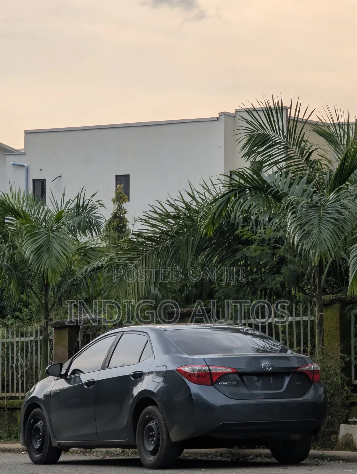 Toyota Corolla 2016 Gray